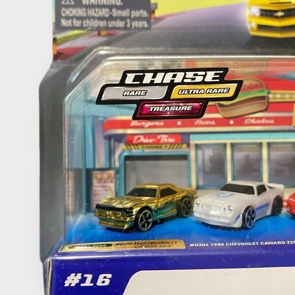 Micro Machines Series 5 Camaro Generations #16 CHASE RARE and ULTRA 67 Camaro SS - Picture 6 of 8